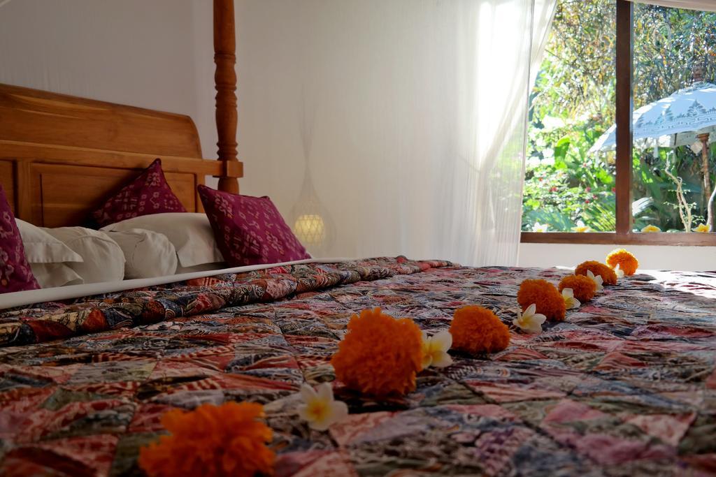 Cili Emas Oceanside Resort Tejakula Kültér fotó